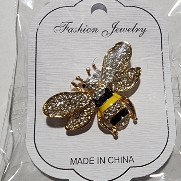 Yellow Bee Brooch - Picture 2 of 2